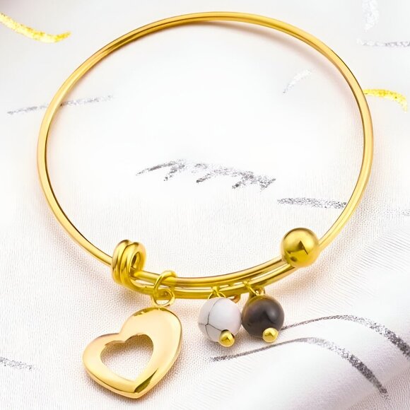 🆕️ 18K Gold Plated LARGE Boho Bangle with Heart Tiger's Eye Magnesite Charms - Picture 6 of 10